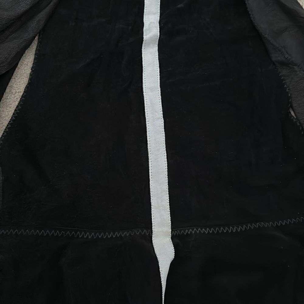 Illia 0 Vintage Leather Vest - Picture 7 of 8